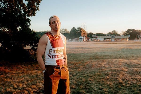 Moncrieff zagra w Warszawie