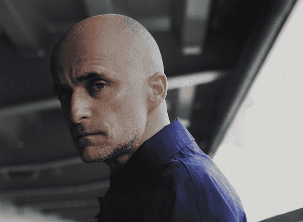 Artur Rojek zaoferował "Odrobinę Więcej"