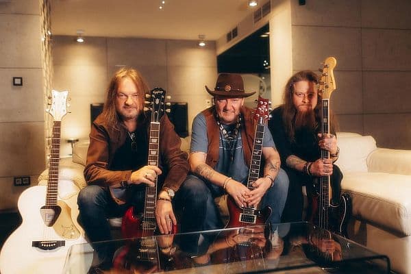 Warszawskie Soul Friends zapowiada premierę "See Me Thru"