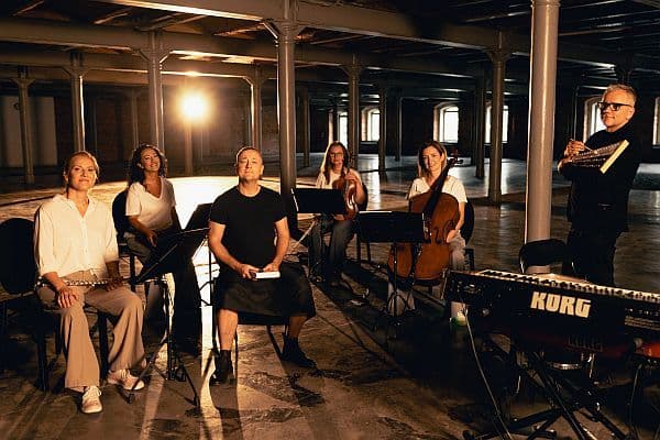 Czesław Mozil i Miłosz Wośko oddali hołd Zbigniewowi Herbertowi