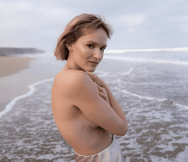 Bovska wydała "Nikt Nie Płacze Wiecznie"