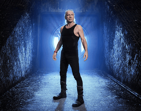 "Rain On The Graves" od Bruce'a Dickinsona