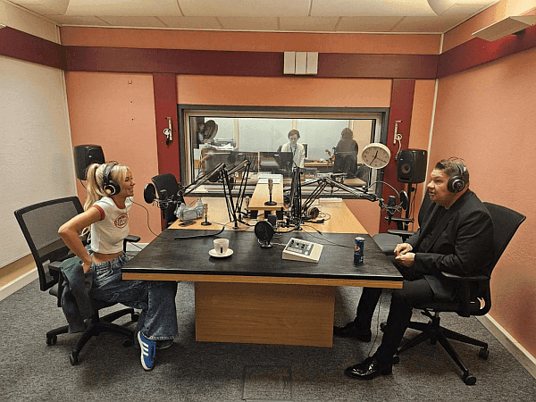 Kasia Moś i Marek Dyjak w "Dziwnej Okolicy"