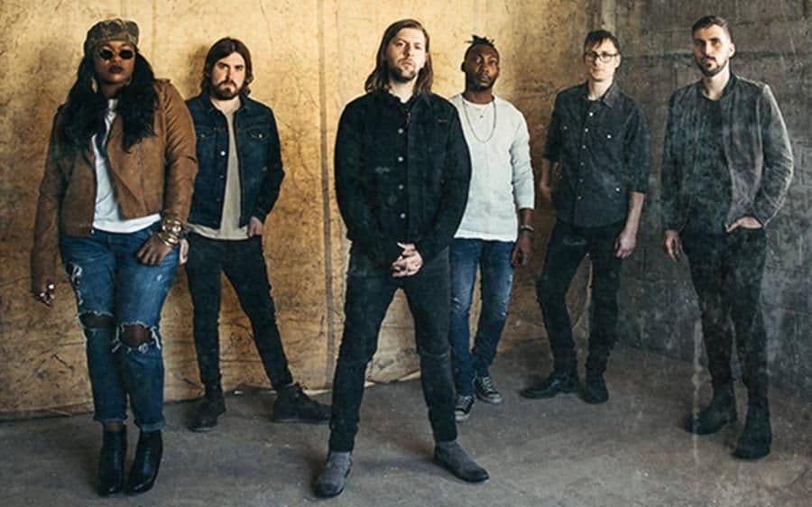 Welshly Arms - Hybrydy - Warszawa