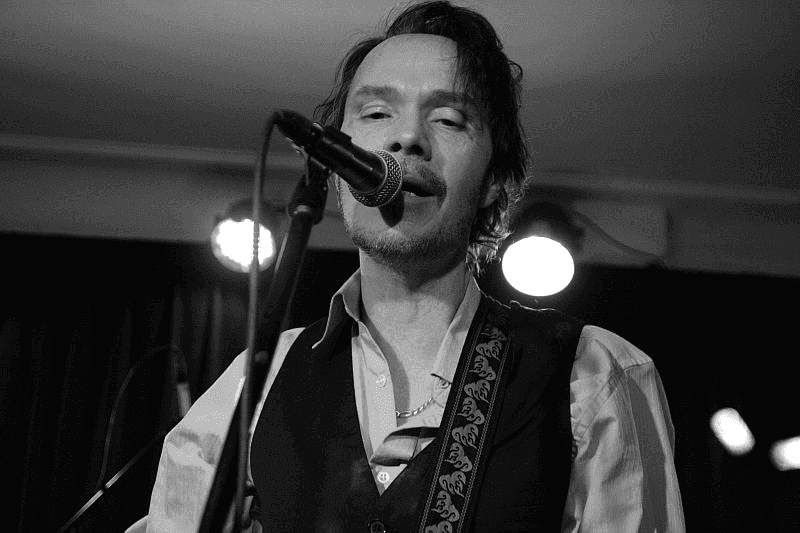 Sto lat od Hugo Race'a