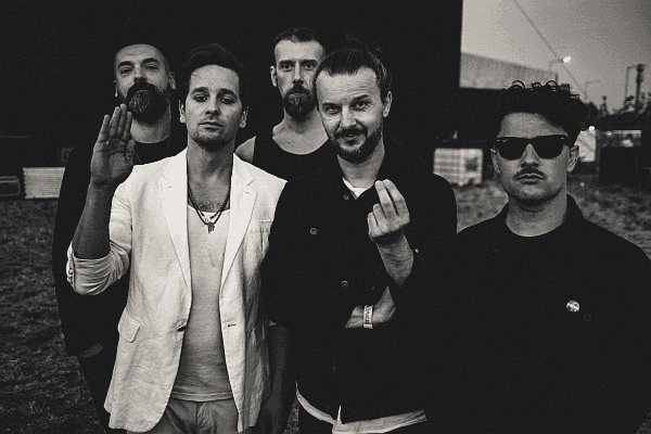 Carnal na horyzoncie zdarzeń