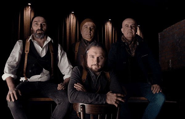 Lark zaprasza na Antarktydę