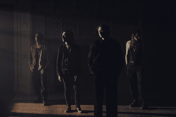 Bad Omens wrócili z filmowym teledyskiem "Specter"