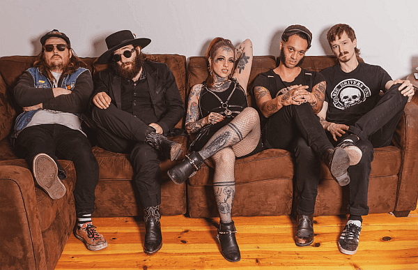 The Bridge City Sinners na koncercie w Warszawie