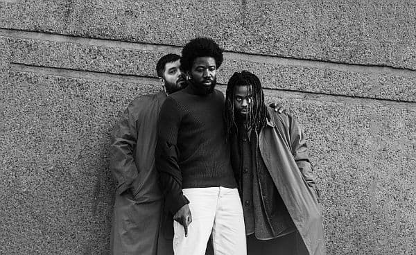 Young Fathers wydali "Heavy Heavy"