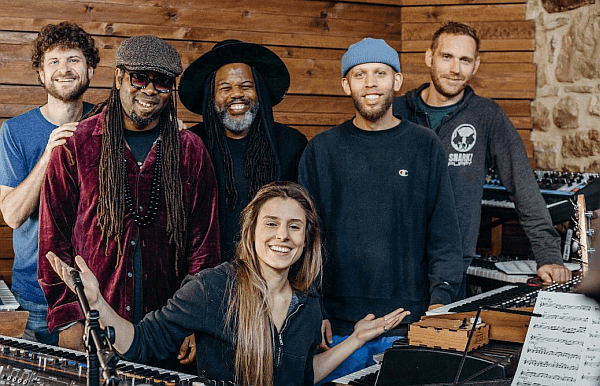 Kinga Głyk wydała "Real Life"