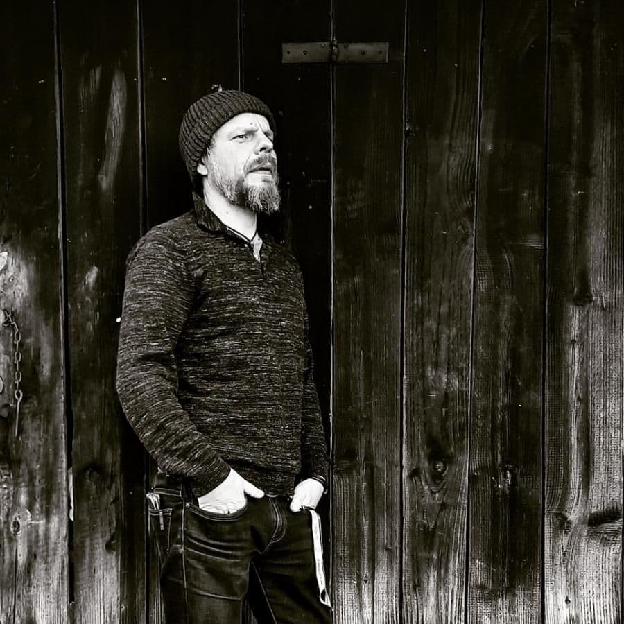 Arek Zawiliński i jego buty