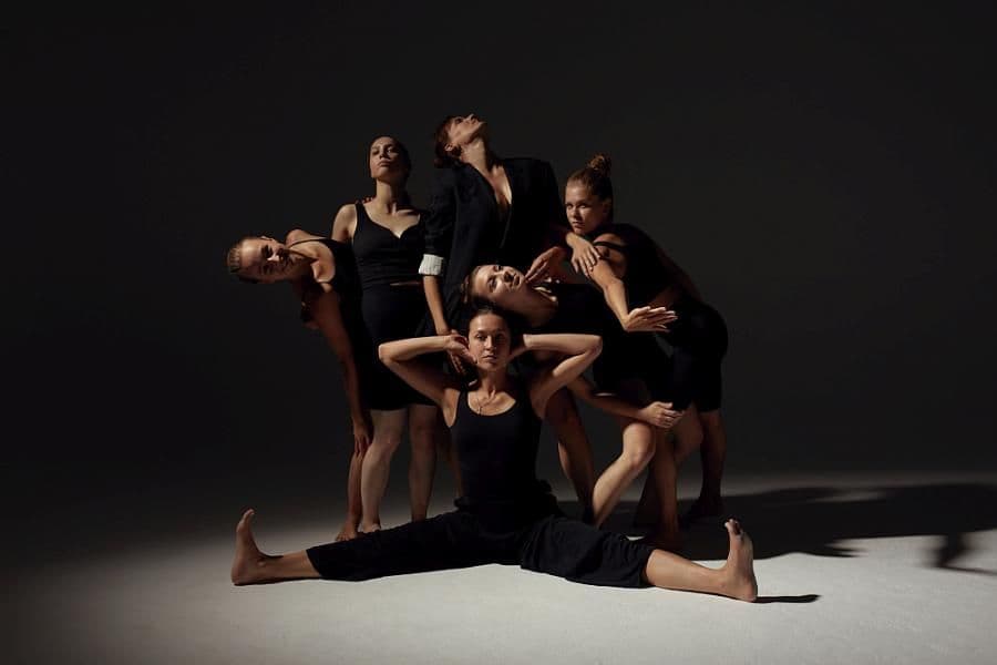 Bovska wydała nowy taneczny teledysk