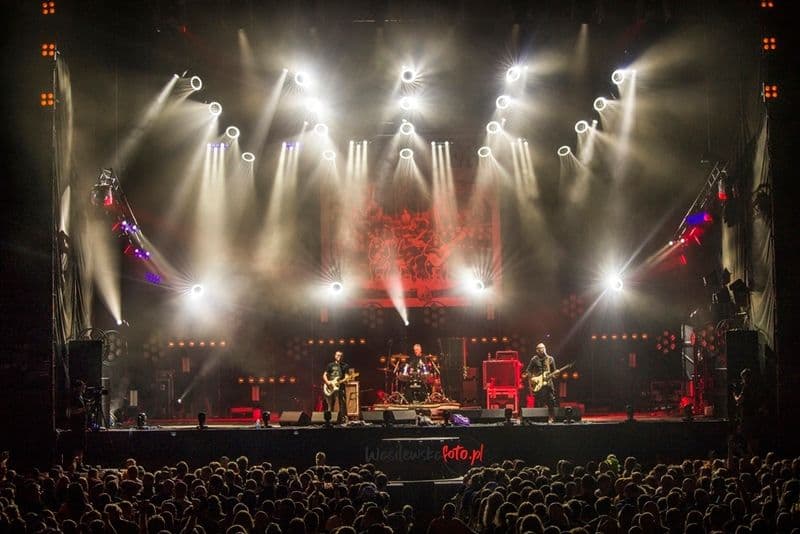 Dezerter na urodzinowej trasie po Polsce