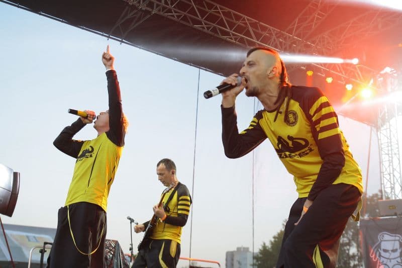 Dubioza Kolektiv na dwóch koncertach w Polsce