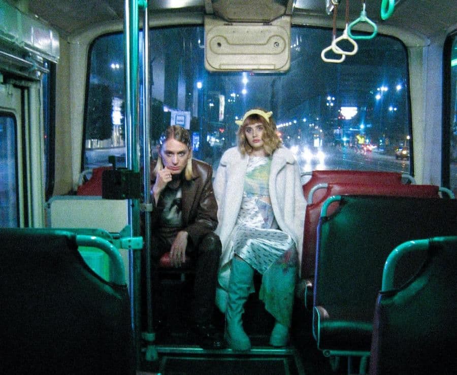 Duet Coals zaprasza do 'Rewala'