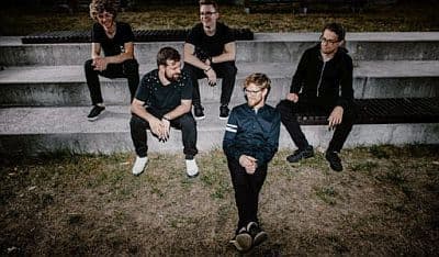 Echa z klipem "Chamski Beat"