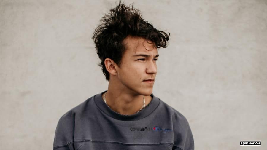 Frans na klubowym koncercie w Warszawie