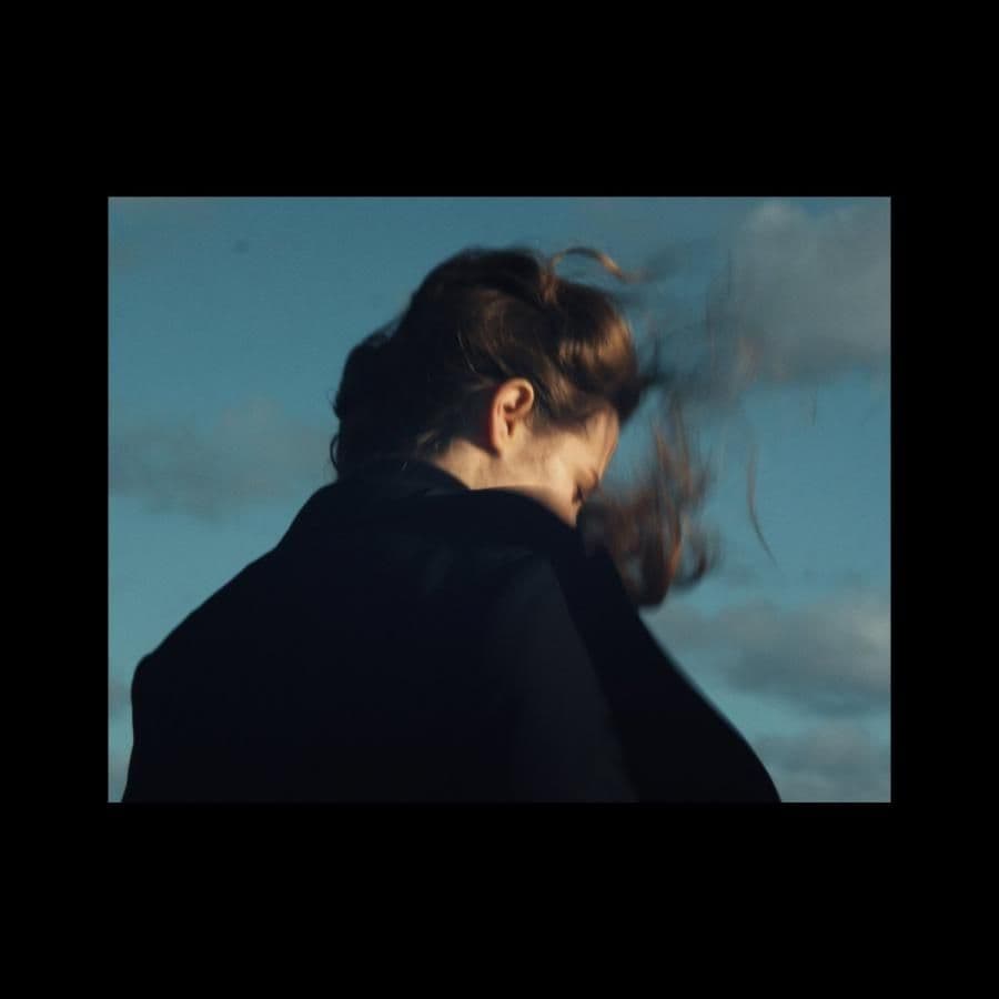 Hania Rani wyda "Esję"