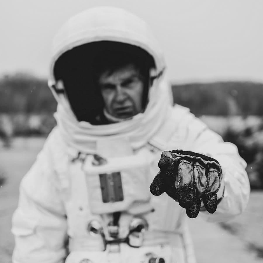 Hedone zapyta 'Jak?' pod koniec kwietnia