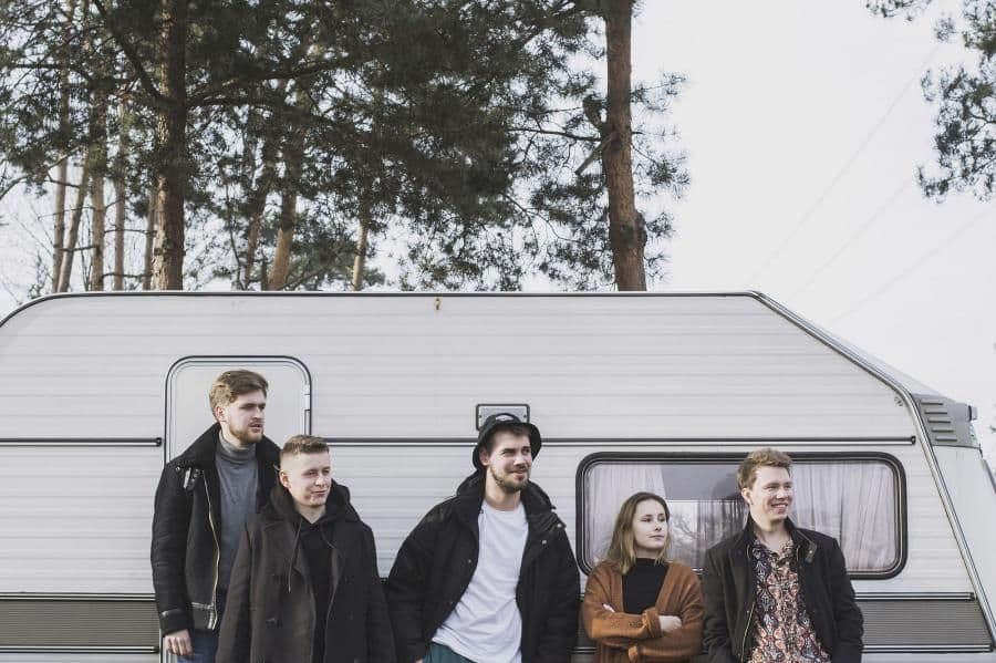 IKSY prezentują "Dwie Lewe Ręce"