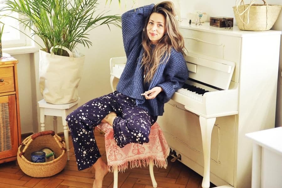 Jucho przedstawia "Drzewa"