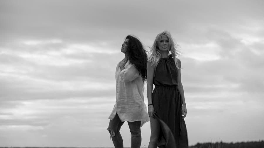 Kasia Moś w duecie z Magdą Adamiak