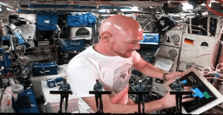 Kosmiczny występ Kraftwerk