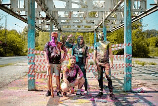 Krakowskie CF98 prezentuje "Gasoline"