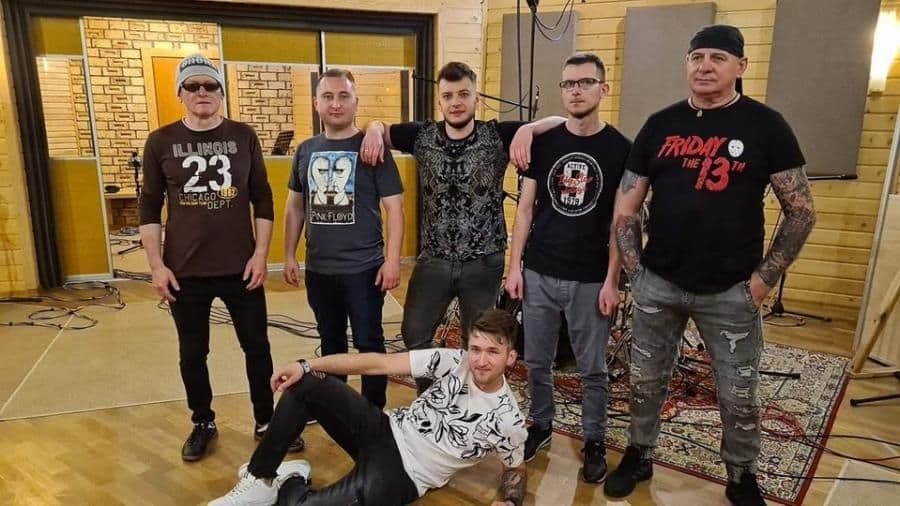 'Super Para' poszła na L4