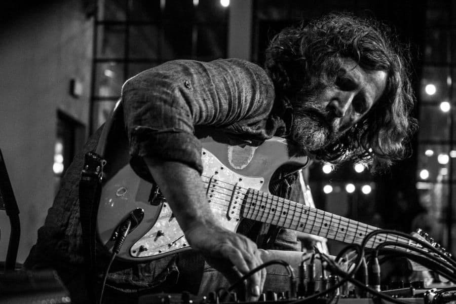 Maciej Staniecki wyda 'Spirals'