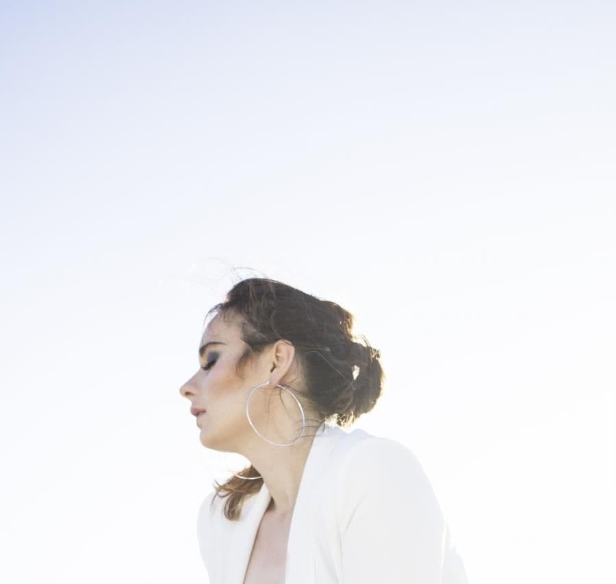 Mag Chlebowska z nowym singlem 'Zatrzymaj się'