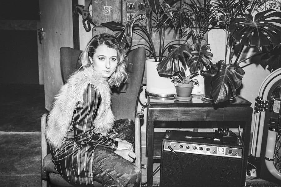 Magda Ruta zamruga światłami