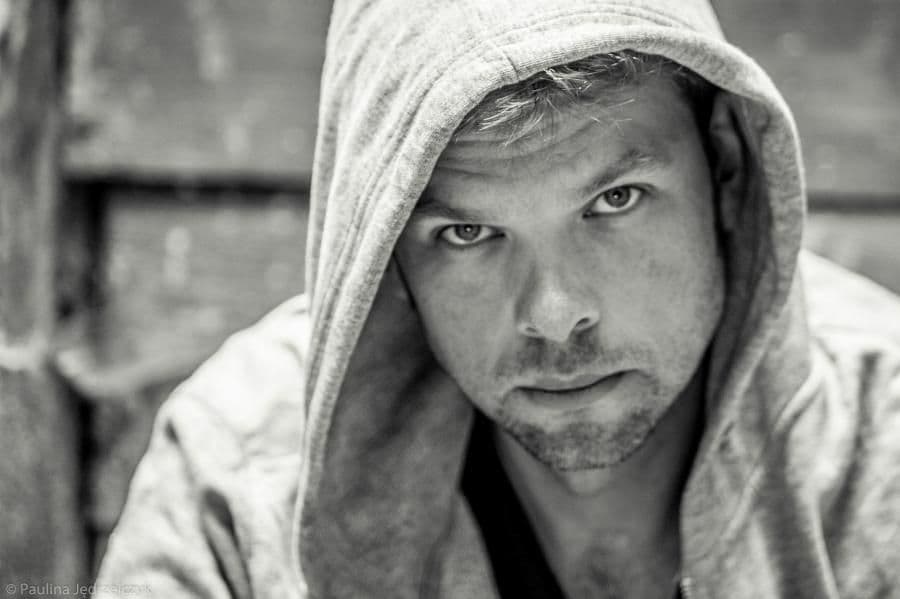 Michał Szczerbiec "Nie Jest Tylko Cieniem"