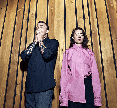 Natalia Przybysz w coverze utworu Tego Typa Mesa