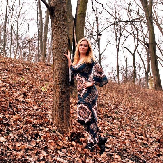 Nika Grann z klipem do singla „Nadzy”