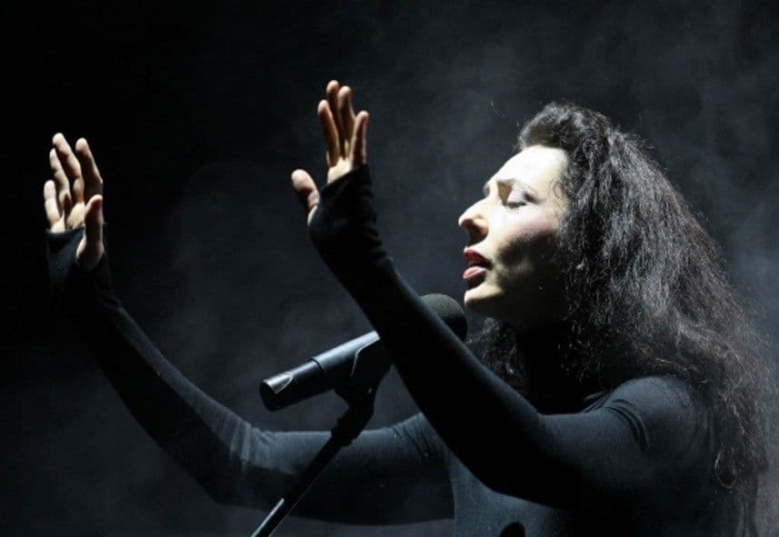 Nina Stiller wydała singel 'Hine Ma Tov Umanaim' i zagra w Warszawie