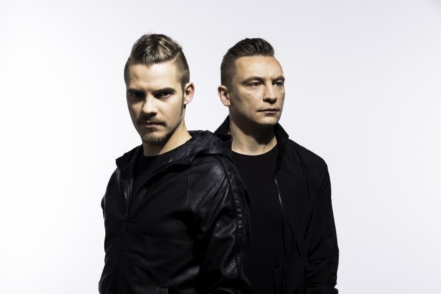 Romantycy Lekkich Obyczajów w "Domu"