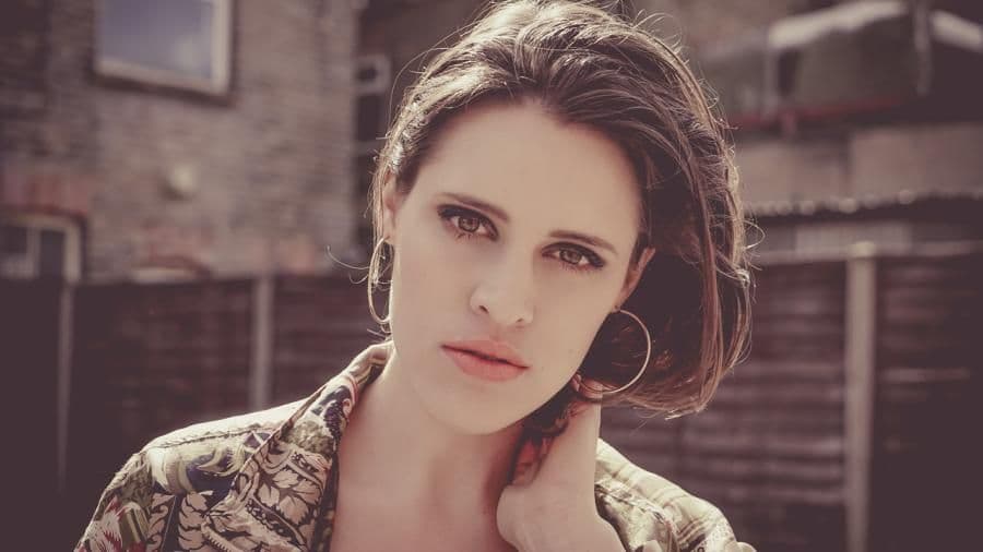 Ola Igboaka powróciła z nowym singlem