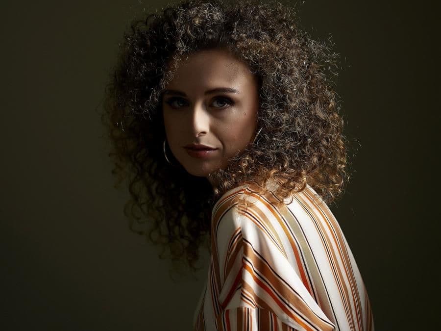 Olena w "Letnim Deszczu"