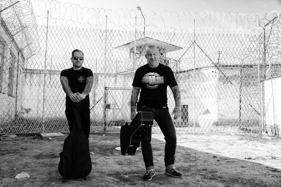 The Analogs przedstawia "Projekt Pudło"