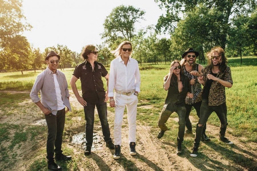 Wilki wydłużają "Niebieską Trasę"