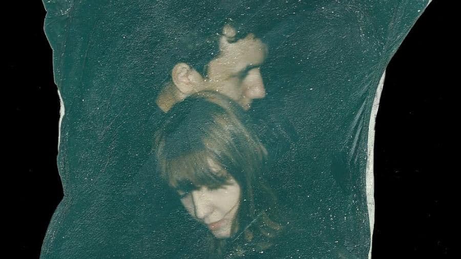 Youth Novels prezentuje "Skin"