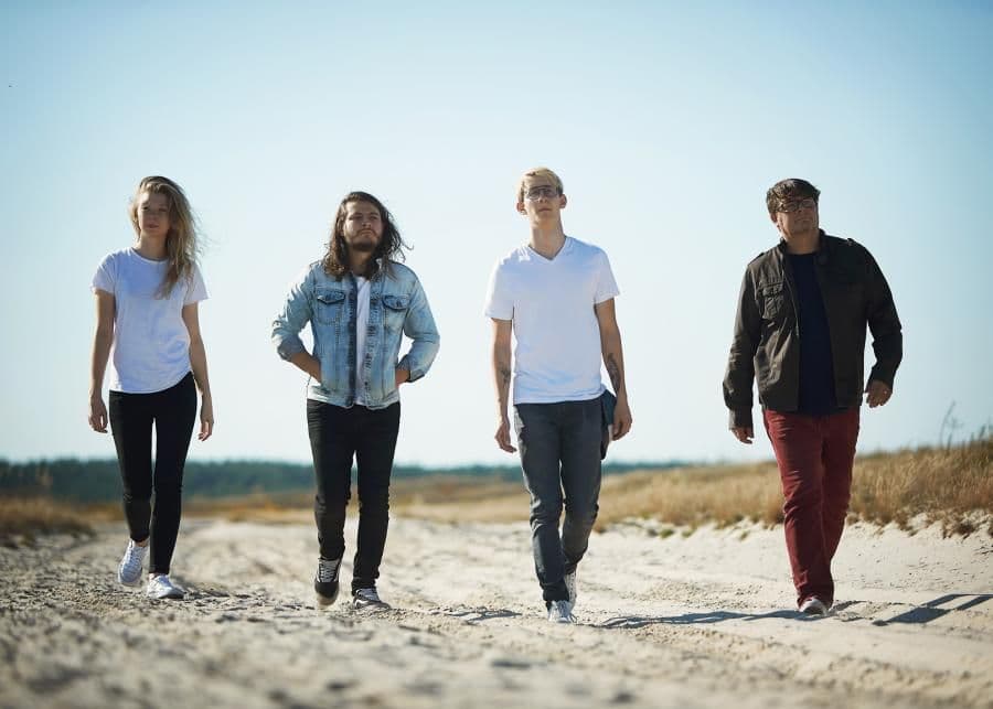 Zobacz live sesję grupy MOLE