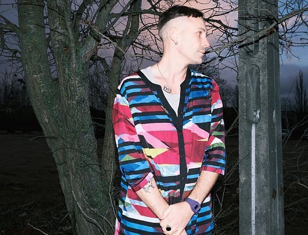 Swiernalis i Max Bravura zrobili "Dziury W Moim Sercu"